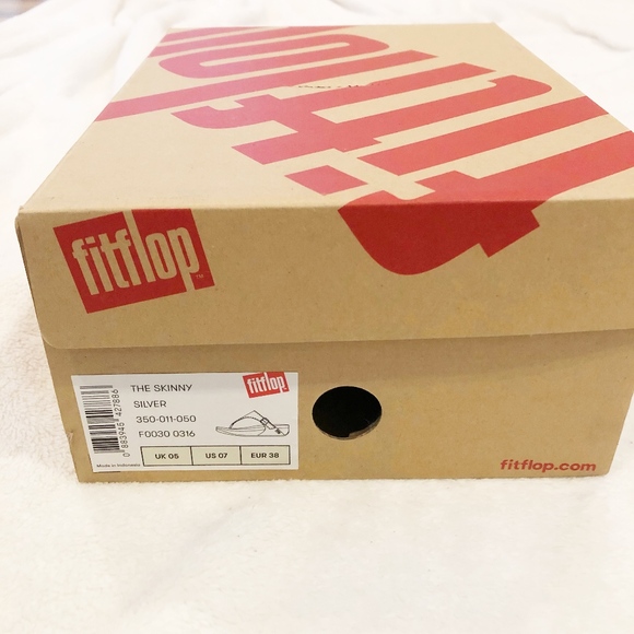 Black and Metallic Silver Flip Flops - Picture 2 of 5